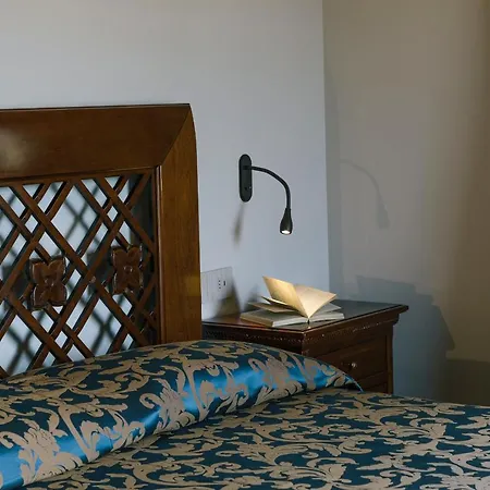 Relais Cocci Grifoni - Panoramic Wine Resort * Offida