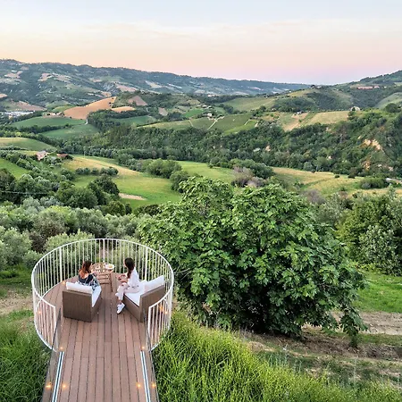 شقة Relais Cocci Grifoni - Panoramic Wine أوفيدا